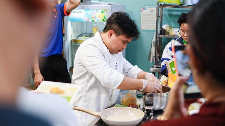 Holafoods tuyển dụng 2026: Cơ hội phát triển sự nghiệp ngành công nghệ thực phẩm và F&B