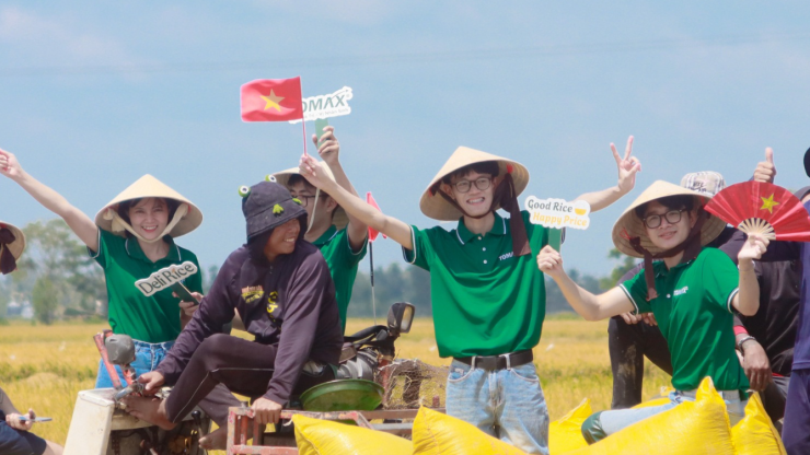 Tomax Holding tuyển dụng nhiều vị trí hấp dẫn từ Kỹ sư nông nghiệp đến Media